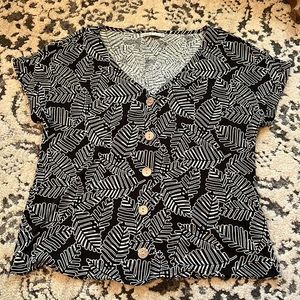 Kaily K palm black and white top